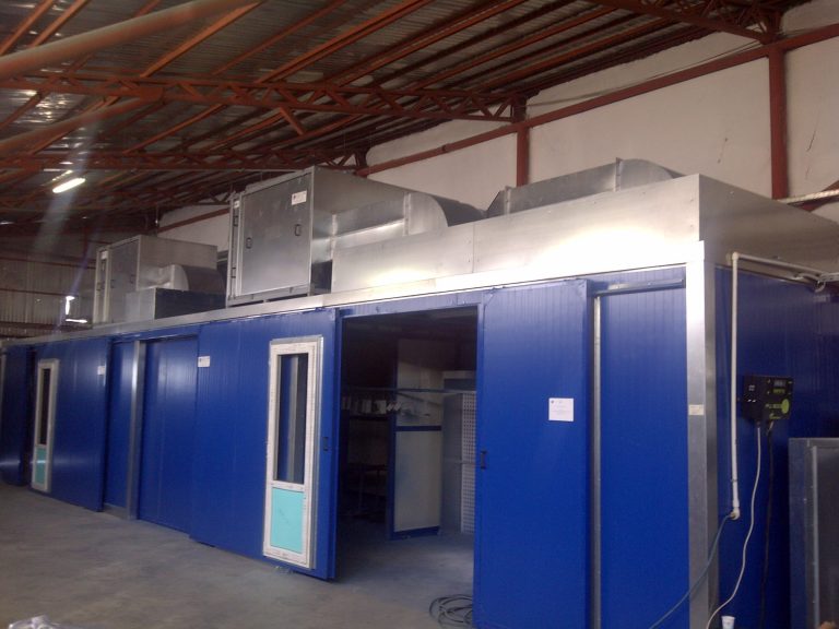 Spraying area inside an ALWO pressurised enclosure