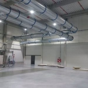 Instalație industrială cu tubulatură circulară din tablă zincată